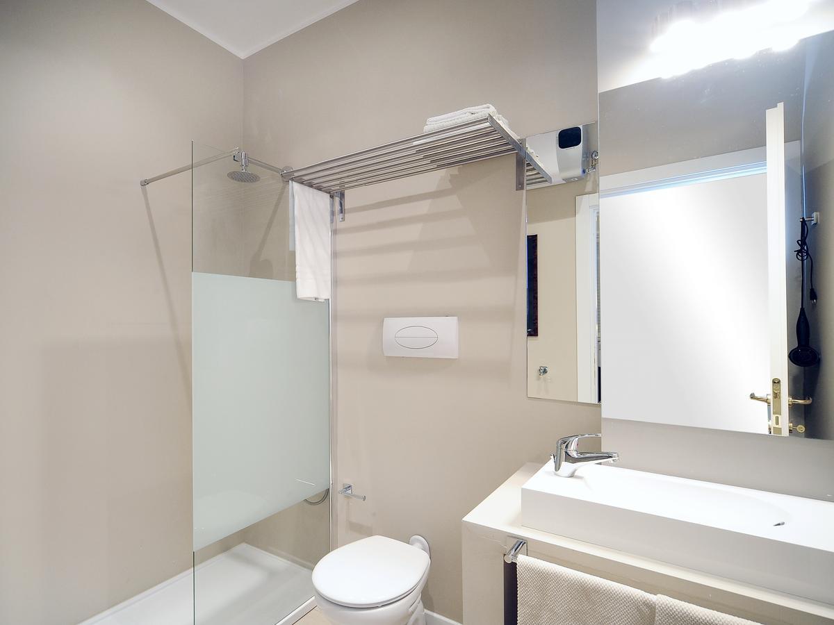 Urban District Apartments - Milan Old Town Central 2 Br Екстер'єр фото