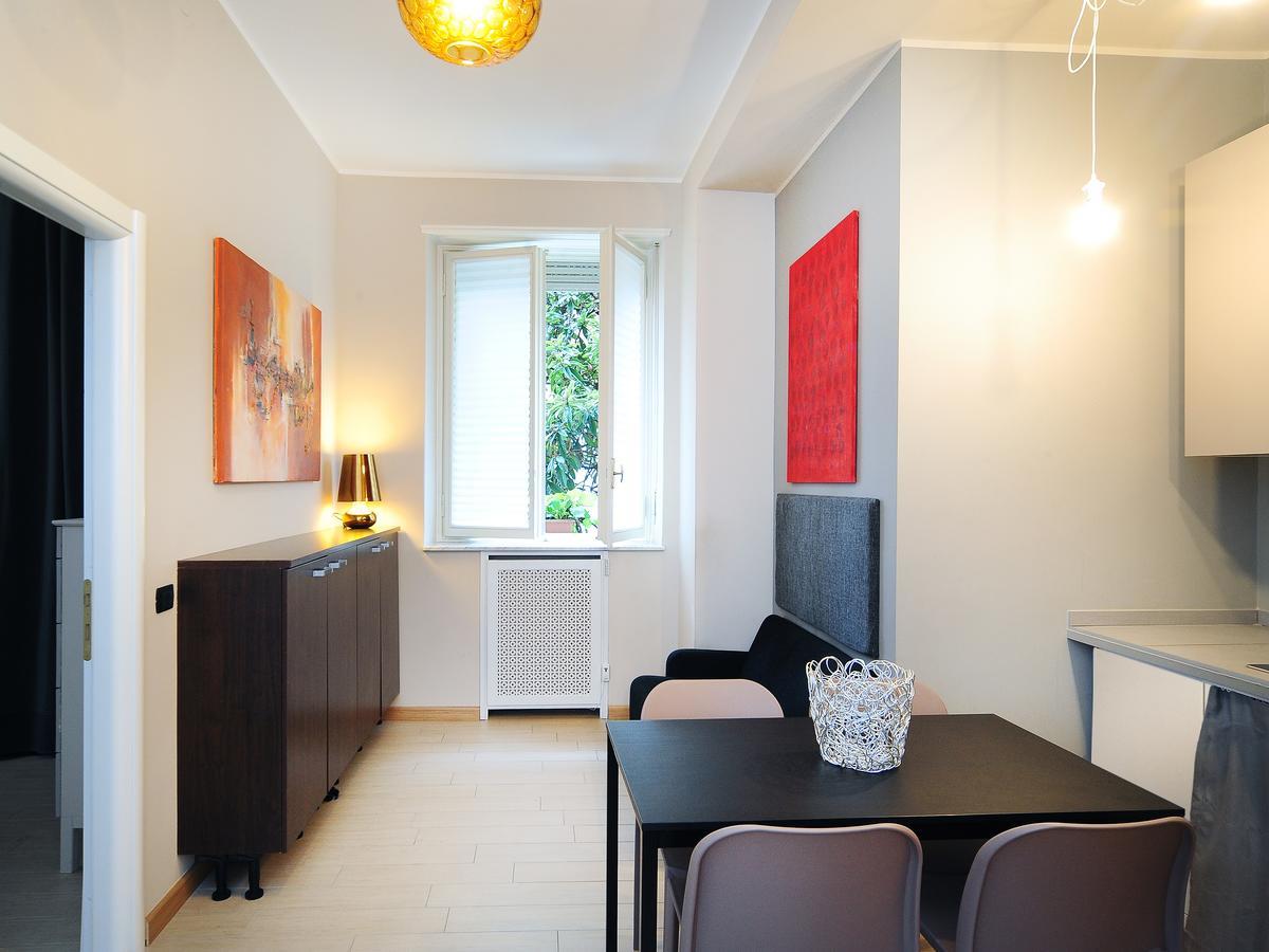 Urban District Apartments - Milan Old Town Central 2 Br Екстер'єр фото